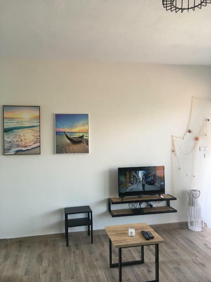 Apartament Sunrise View Ofrínion Zewnętrze zdjęcie